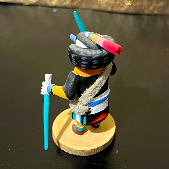 🖤Vintage Authentic Black Warrior Kachina Doll Miniature Native First People🖤 - Picture 4 of 8